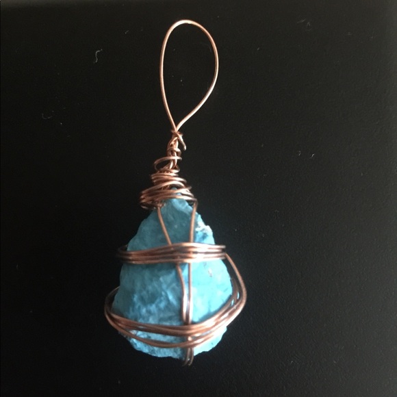 Love and Adorn Jewelry - Teal Lacquer with Copper Earth Gem Pendant…